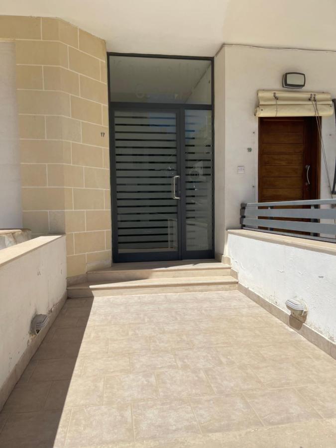 Modern Apartment With Sea View Mellieha Bagian luar foto
