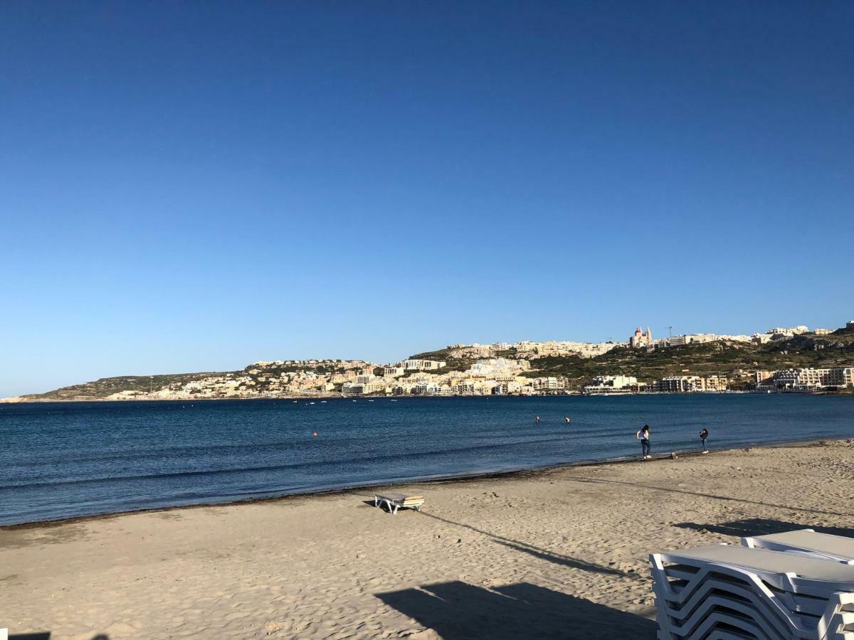 Modern Apartment With Sea View Mellieha Bagian luar foto